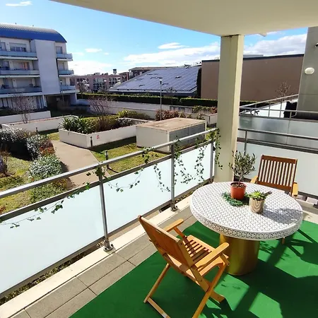 Escal'home , Design Au Pied De L'aeroport,parkings Blagnac